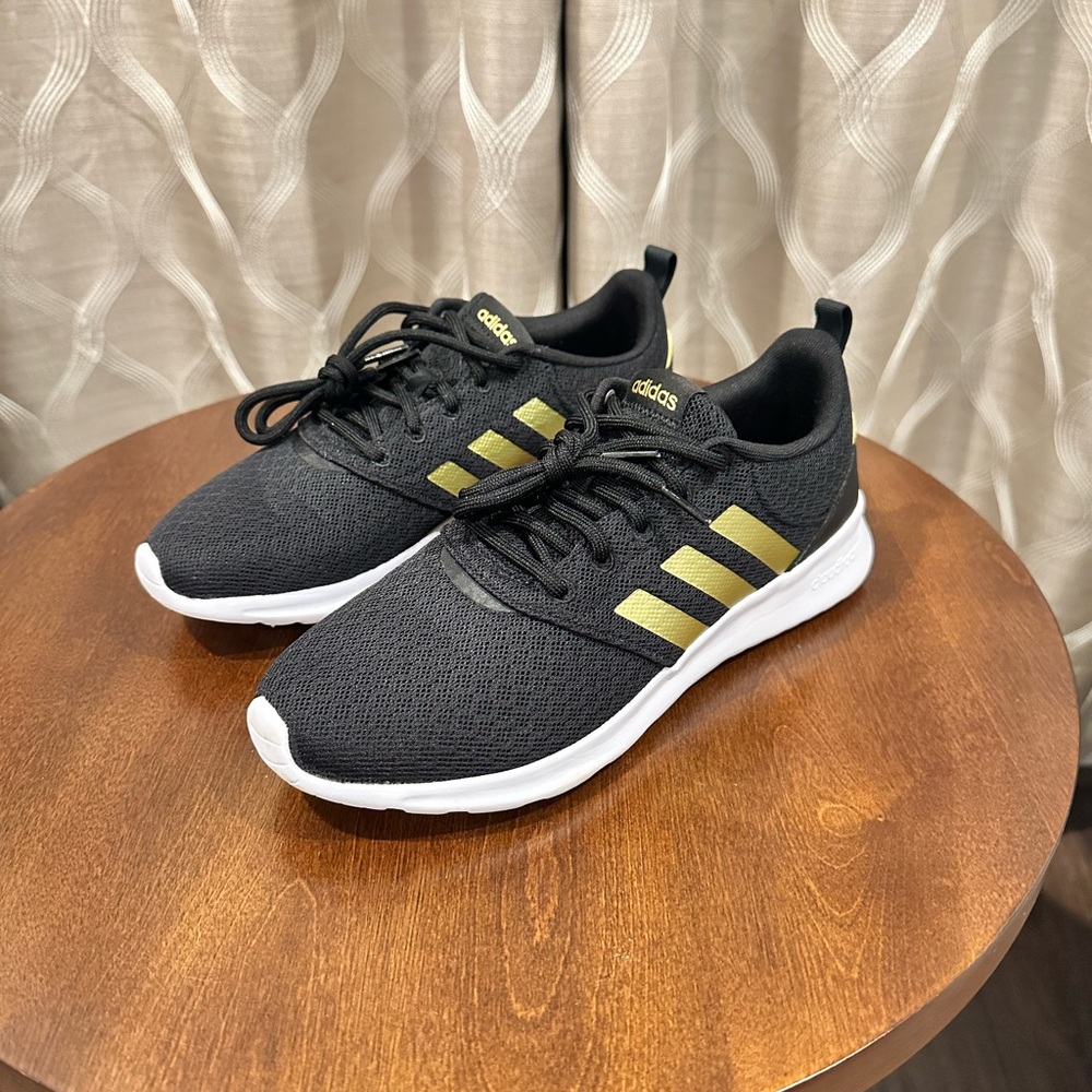 adidas Women's Black & Gold Lightweight Running Shoes
